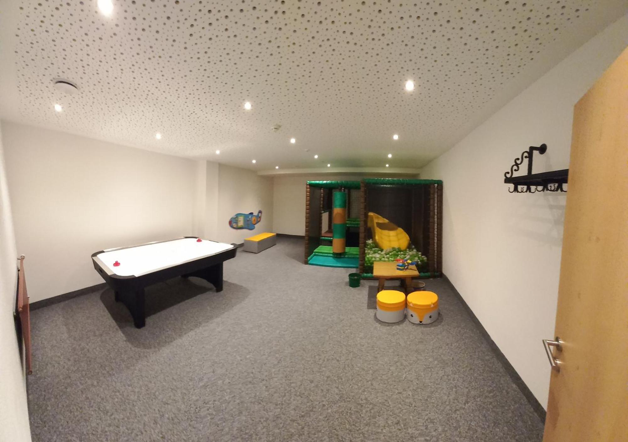 Hotel Gasthof Jaeger Zillertal ชลิทเทอร์ส ภายนอก รูปภาพ