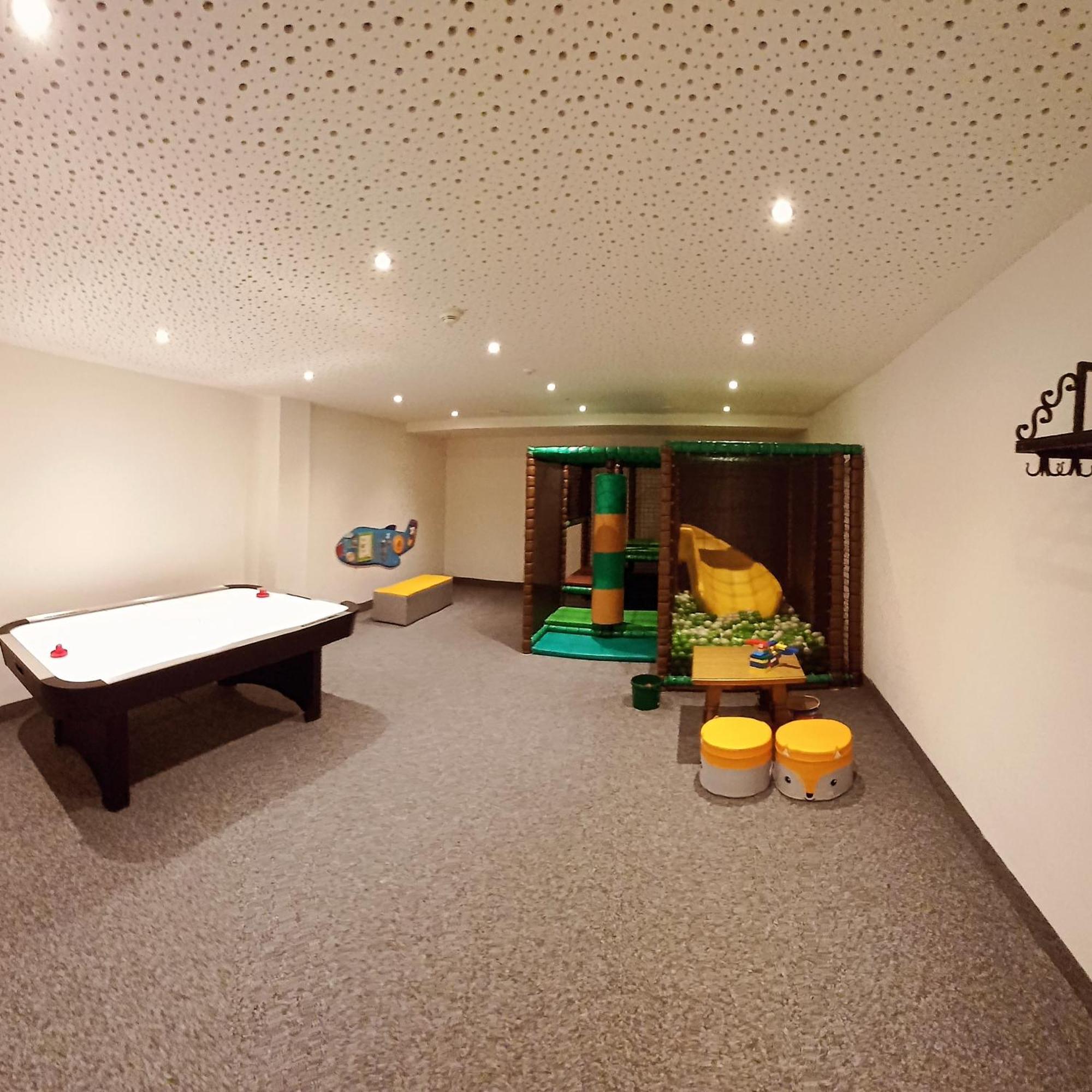 Hotel Gasthof Jaeger Zillertal ชลิทเทอร์ส ภายนอก รูปภาพ