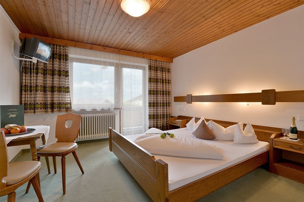 Hotel Gasthof Jaeger Zillertal ชลิทเทอร์ส ภายนอก รูปภาพ