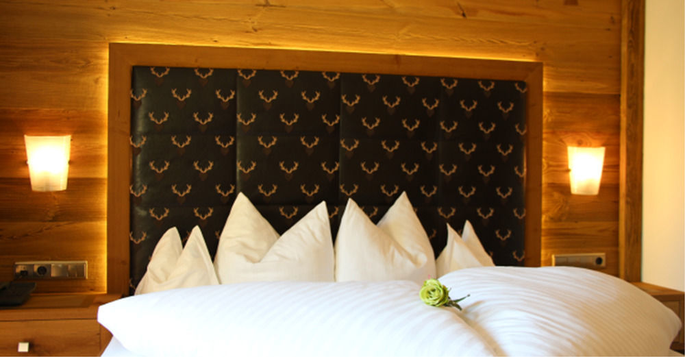 Hotel Gasthof Jaeger Zillertal ชลิทเทอร์ส ภายนอก รูปภาพ