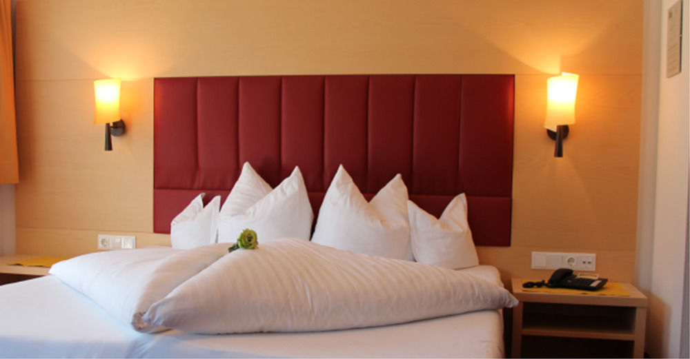 Hotel Gasthof Jaeger Zillertal ชลิทเทอร์ส ภายนอก รูปภาพ