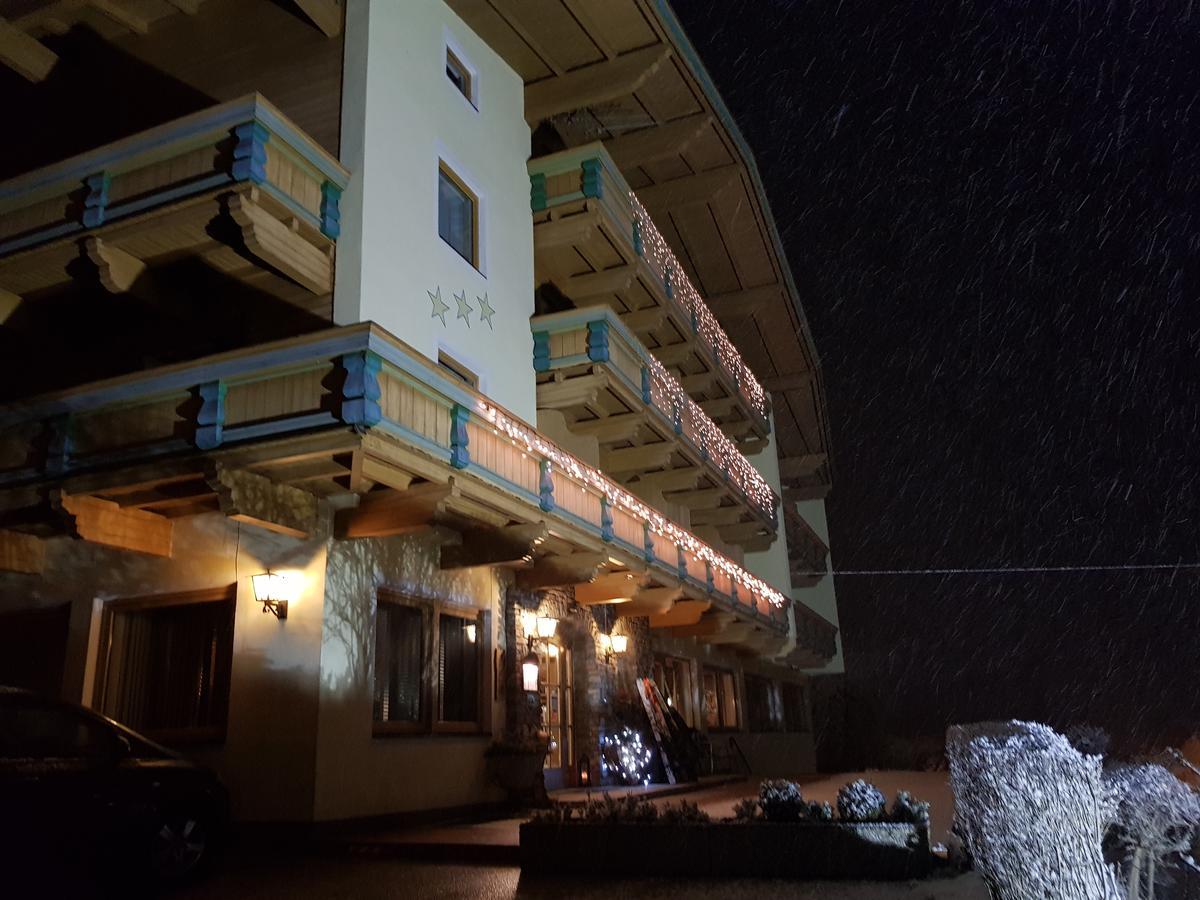 Hotel Gasthof Jaeger Zillertal ชลิทเทอร์ส ภายนอก รูปภาพ