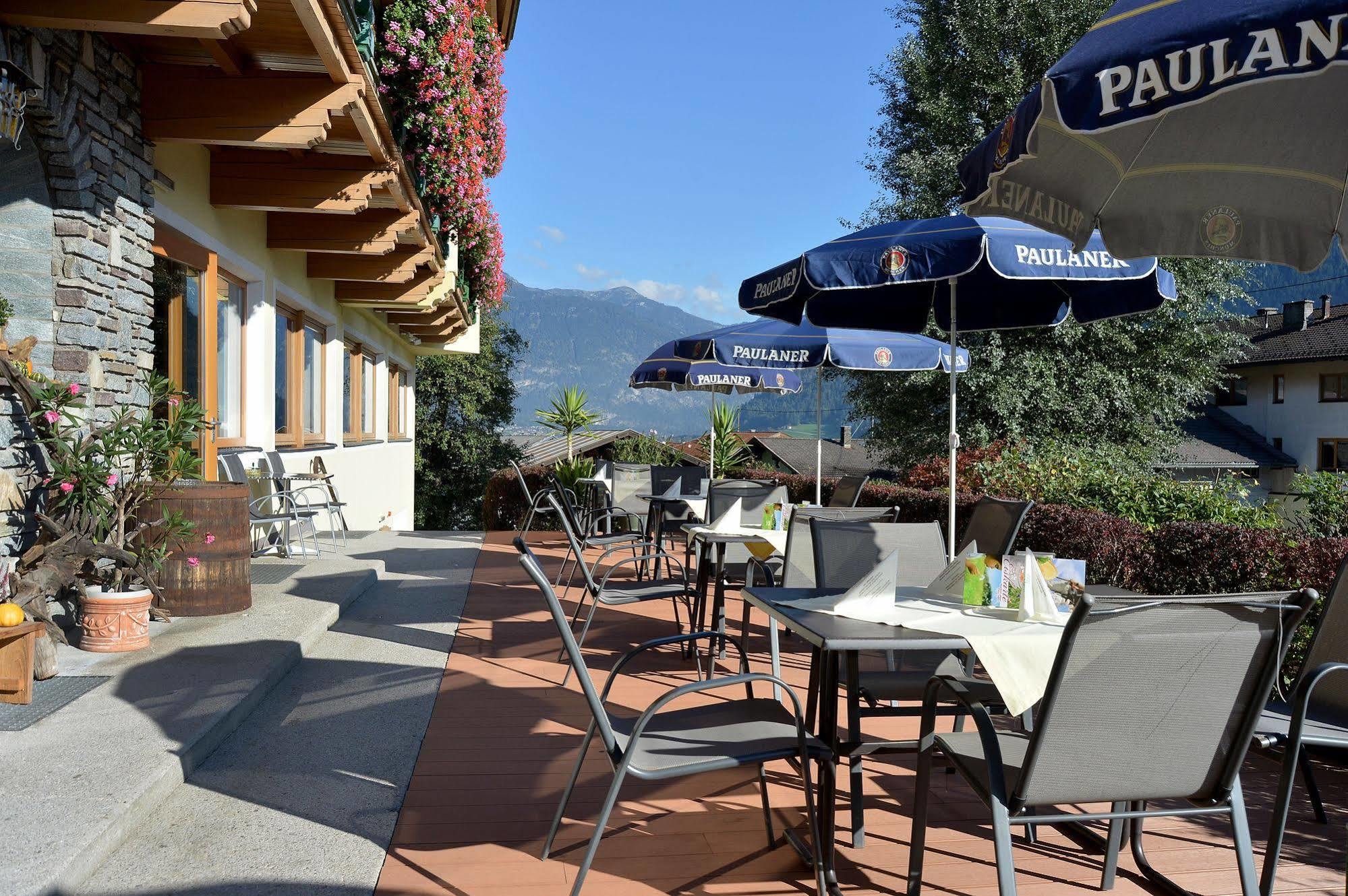 Hotel Gasthof Jaeger Zillertal ชลิทเทอร์ส ภายนอก รูปภาพ