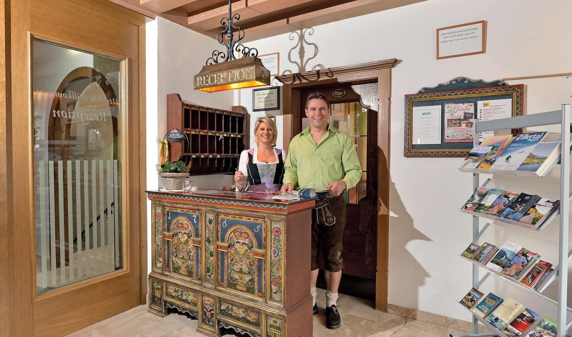 Hotel Gasthof Jaeger Zillertal ชลิทเทอร์ส ภายนอก รูปภาพ